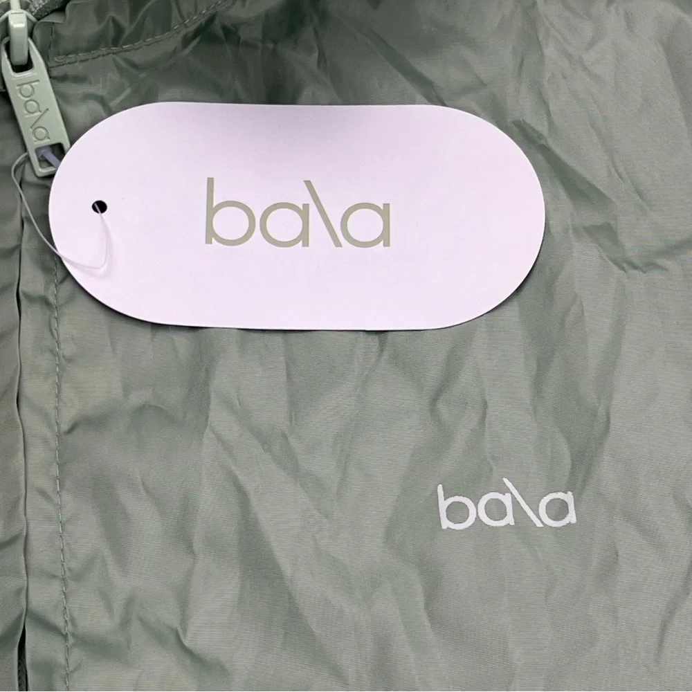 Bala Green Windbreaker Lightweight Jacket Half-Zip Anorak Womens Size L / XL NEW